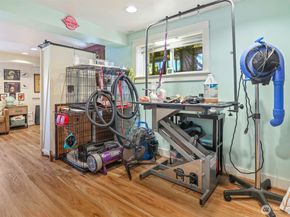 3654 35th Avenue W, Seattle WA 98199