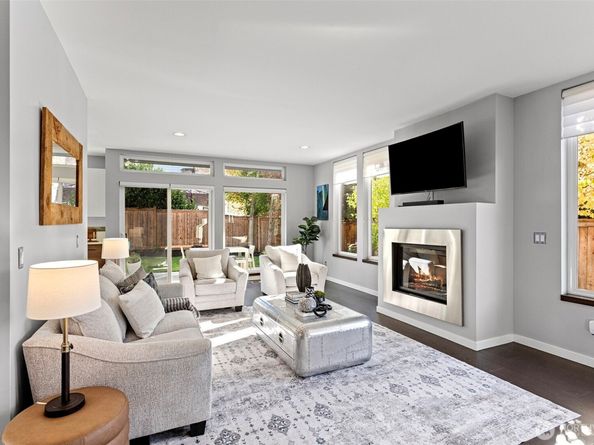 6504 39th Avenue NE, Seattle WA 98115