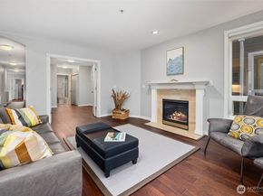 1594 Alki Avenue SW 302, Seattle WA 98116