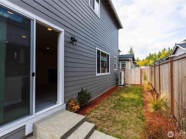 6146 Windlass Avenue SE, Port Orchard WA 98367