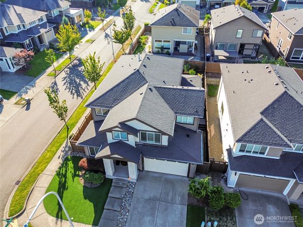 5623 Elaine Avenue SE, Auburn WA 98092