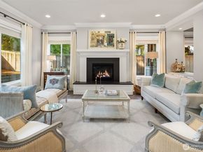 4525 90th Avenue SE, Mercer Island WA 98040