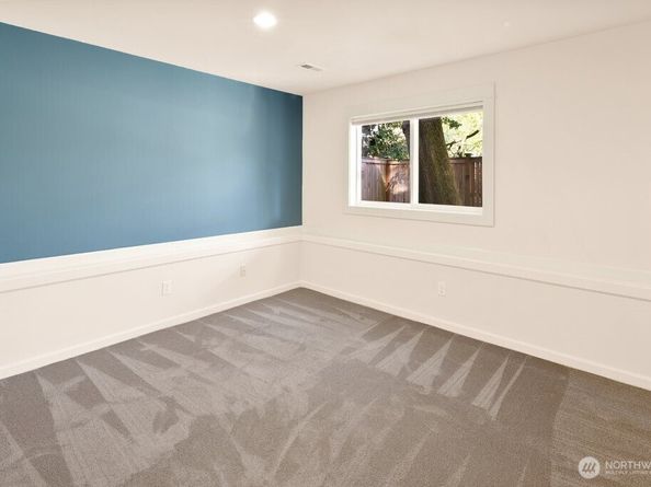1126 24th Avenue, Seattle WA 98122