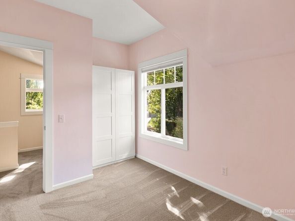 1126 24th Avenue, Seattle WA 98122