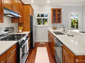 1126 24th Avenue, Seattle WA 98122