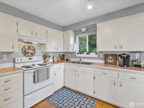5302 Sound Avenue, Everett WA 98203