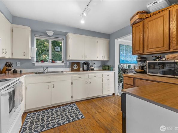 5302 Sound Avenue, Everett WA 98203
