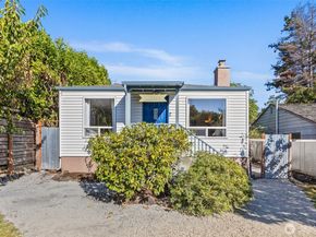 10332 Midvale Avenue N, Seattle WA 98133