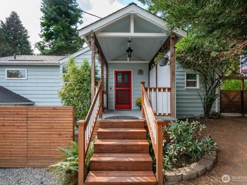 12019 B 25th Avenue NE