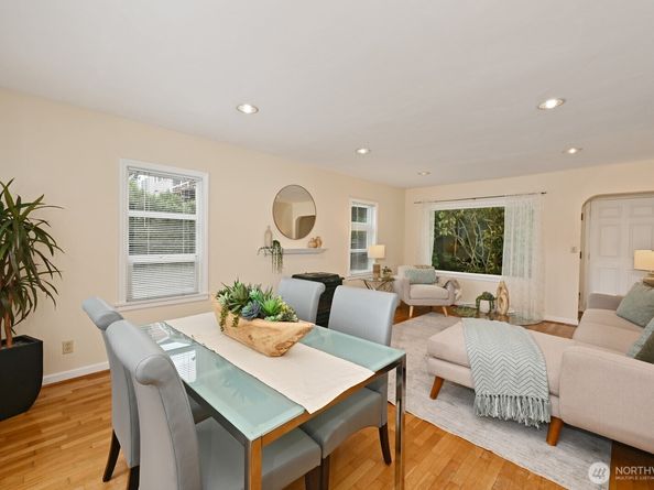 12019 B 25th Avenue NE, Seattle WA 98125