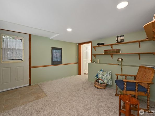 12019 B 25th Avenue NE, Seattle WA 98125