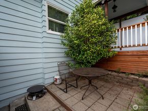 12019 B 25th Avenue NE, Seattle WA 98125