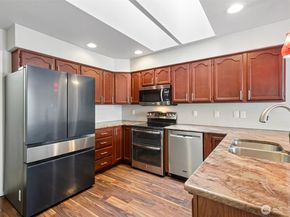 1811 F Street SE 15, Auburn WA 98002