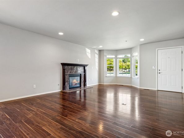 1811 F Street SE 15, Auburn WA 98002