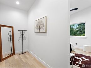 4103 151st Avenue SE, Bellevue WA 98006