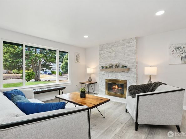 2131 105th Place SE, Everett WA 98208
