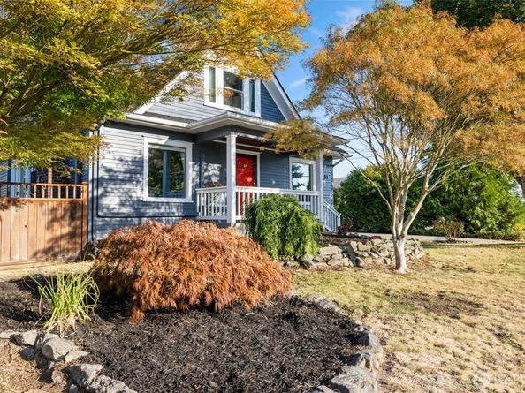 7711 Rainier Drive, Everett WA 98203