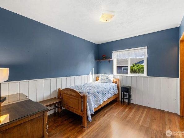 7711 Rainier Drive, Everett WA 98203