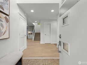 14540 Stone Avenue N, Shoreline WA 98133