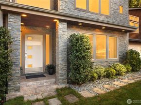 14540 Stone Avenue N, Shoreline WA 98133