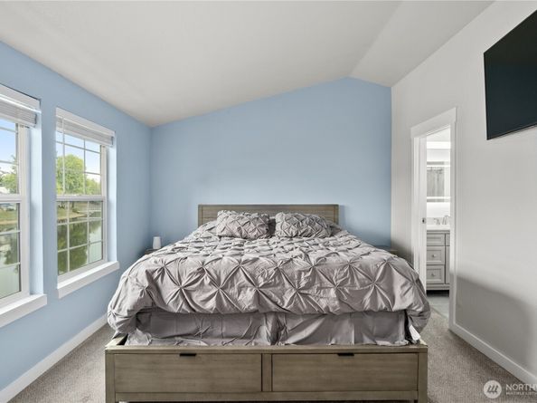 5736 S 238th Court E4, Kent WA 98032