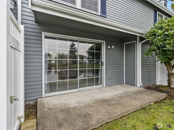 5736 S 238th Court E4, Kent WA 98032
