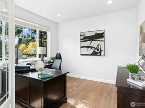 2002 263rd Lane SE, Sammamish WA 98075