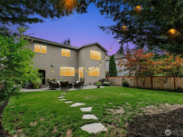 2002 263rd Lane SE, Sammamish WA 98075