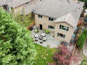 2002 263rd Lane SE, Sammamish WA 98075