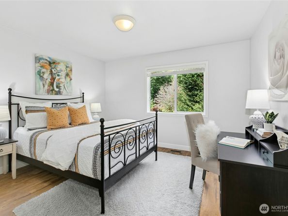 2002 263rd Lane SE, Sammamish WA 98075