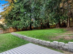 20713 NE 44th Street, Sammamish WA 98074