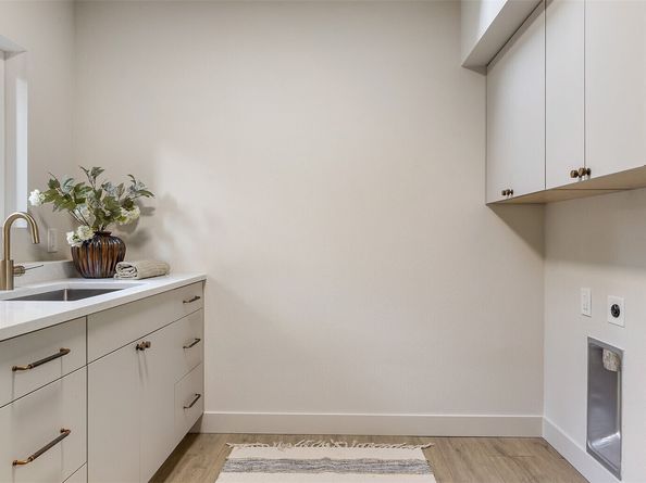 20713 NE 44th Street, Sammamish WA 98074