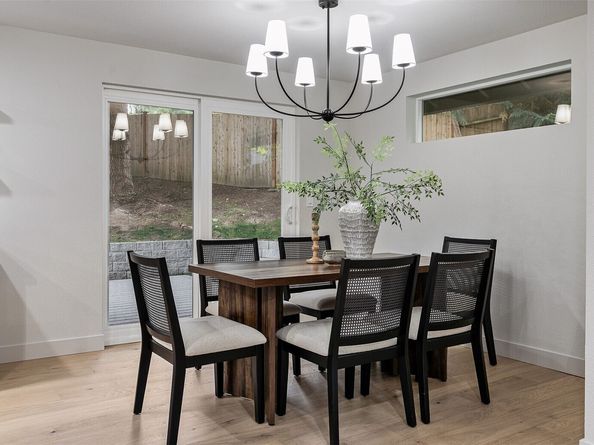 20713 NE 44th Street, Sammamish WA 98074