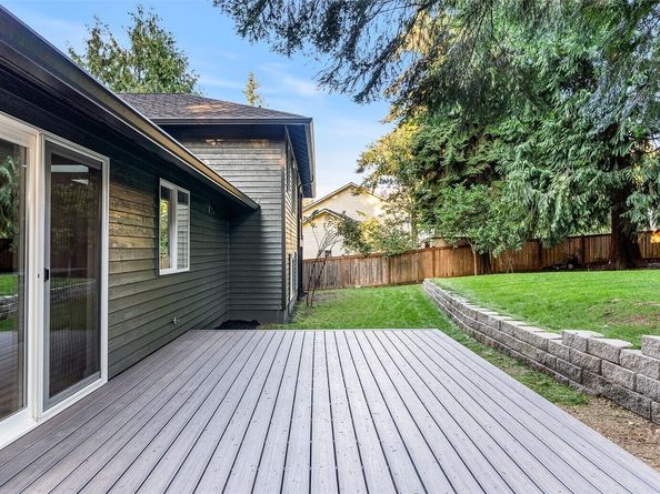 20713 NE 44th Street, Sammamish WA 98074