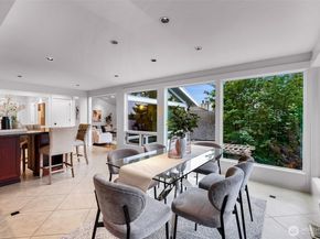 8449 W Mercer Way, Mercer Island WA 98040
