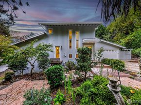 8449 W Mercer Way, Mercer Island WA 98040