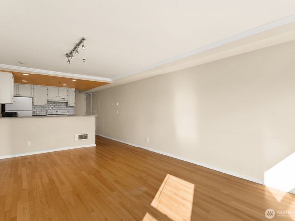 3901 Fremont Avenue N 304, Seattle WA 98103