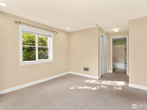 3901 Fremont Avenue N 304, Seattle WA 98103