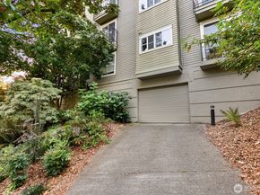 3901 Fremont Avenue N 304, Seattle WA 98103