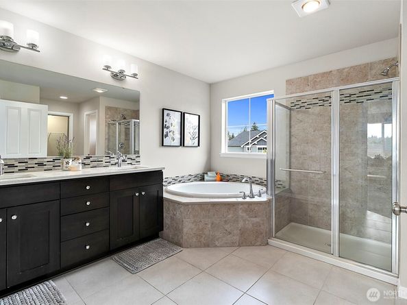 17711 SE 188th Place, Renton WA 98058