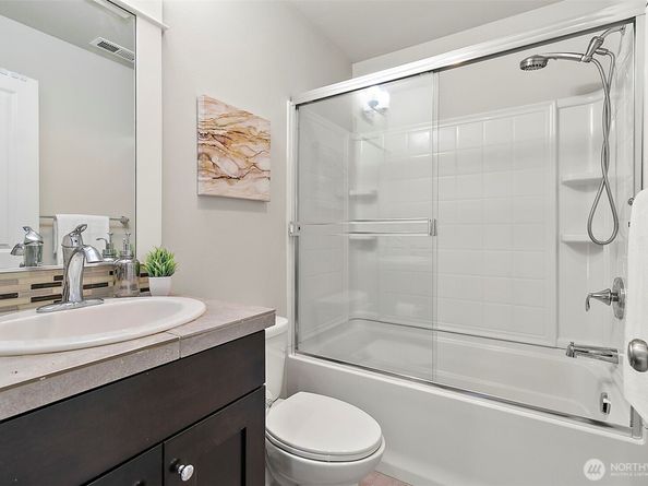 17711 SE 188th Place, Renton WA 98058