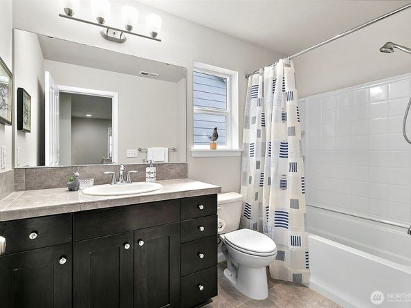17711 SE 188th Place, Renton WA 98058