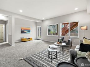 17711 SE 188th Place, Renton WA 98058