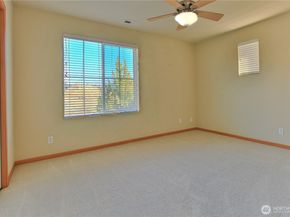 841 5th Place NE, Issaquah WA 98029