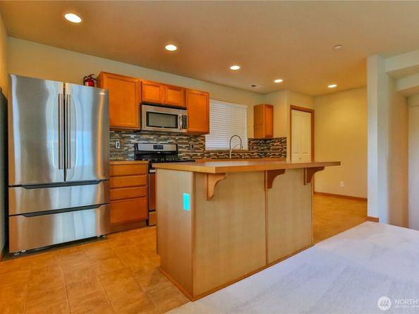 841 5th Place NE, Issaquah WA 98029