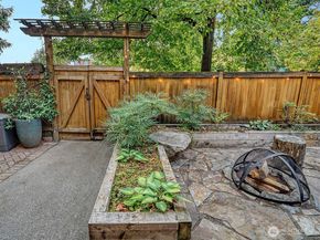 308 20th Avenue S A, Seattle WA 98144