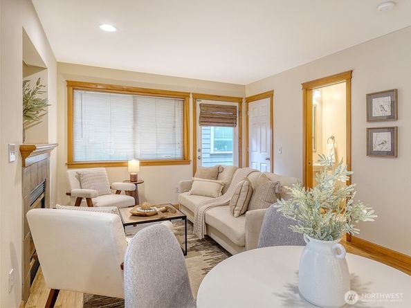 308 20th Avenue S A, Seattle WA 98144