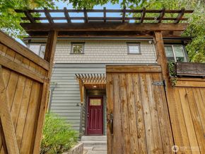308 20th Avenue S A, Seattle WA 98144