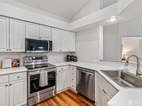 612 228th Street SW K201, Bothell WA 98021
