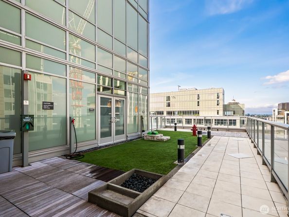 588 Bell Street 315S, Seattle WA 98121